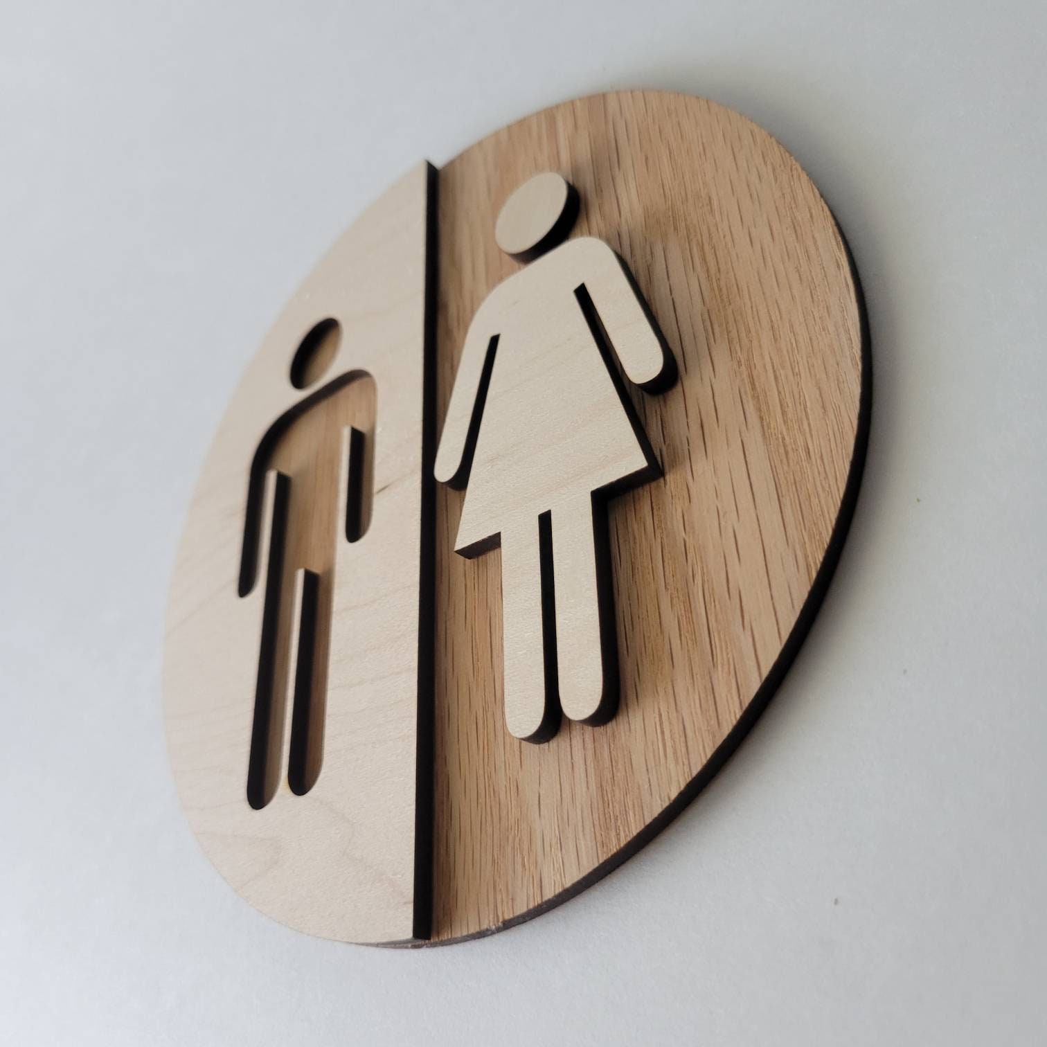 round-wooden-unisex-bathroom-sign-modern-wc-decor-6